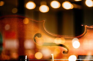 music background, cello classic string instrument © BillionPhotos.com