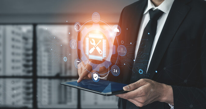 Global IT support and technical maintenance services. Providing solutions for system maintenance, ensuring business continuity with reliable 24 7 IT support. Motif