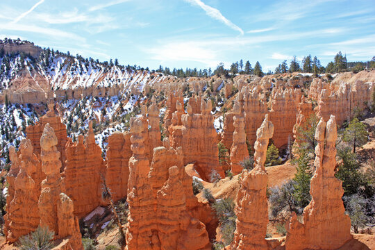 Snow melting on Dramatic rock hoodoos along the Fairyland Loop, Bryce Canyon National Park, Colorado Plateau, Utah, USA