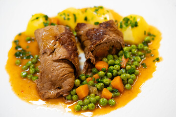 Rouladen aus Rindfleisch traditionelle deutsche Küche