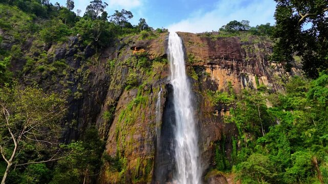 diyaluma waterfall sri lanka drone fpv footage high res