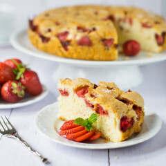 French Strawberry Sponge Cake – Homemade Summer Dessert