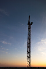 Obraz premium highrise crane being built
