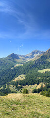 Fototapeta premium montagne alpine in valle d'aosta italia