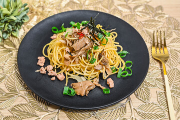 舞茸の和風パスタ　たらこ入り