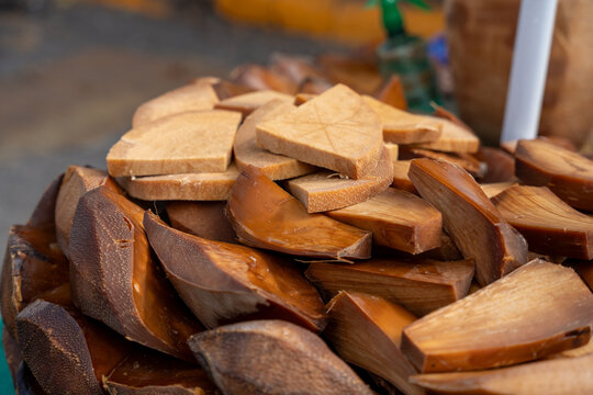 Traditional Mexican sweet made from the edible stem of agave (quiote), an ancestral legacy of traditional cuisine. dulce de mezcal, mezcalito or penquita de maguey.
