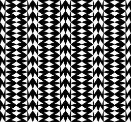 Black and White Zigzag Geometric Pattern