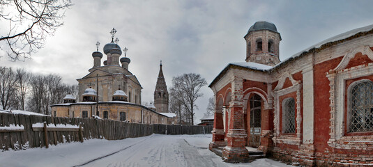 The Church of the Resurrection of Christ, the bell tower of the Resurrection Church, and Trinity Cathedral on the right (today the Ostashkov Museum of Local History). Ostashkov, Russia