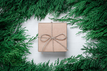 Minimalist Gift Box in Christmas Green Frame