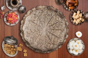 Metal arabic tableware with premium silver cups