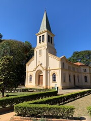 Fototapeta premium church of the holy trinity in a park in São José dos Campos