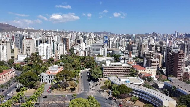 Belo Horizonte - MG (Pra&ccedil;a da Liberdade)