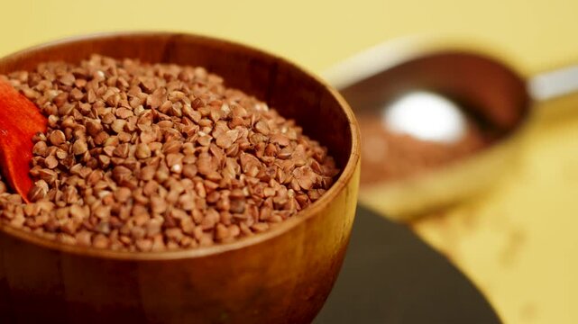 Discover the benefits of buckwheat groats for healthy eating and cooking