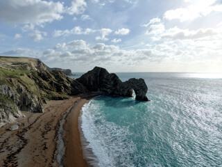 Aerial view of the beautiful Durdle Door Beach in Lulworth. Jurassic Coast and Durdle Door in Dorset. Durdle Door, Dorset, Jurassic Coast, England, UK