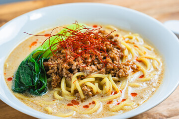 豆乳ごま担々麺