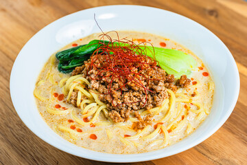 豆乳ごま担々麺