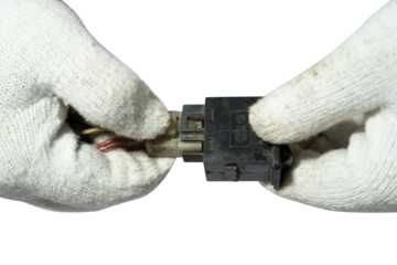 hand holding a paint roller