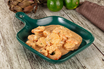Prawn in white cream sauce