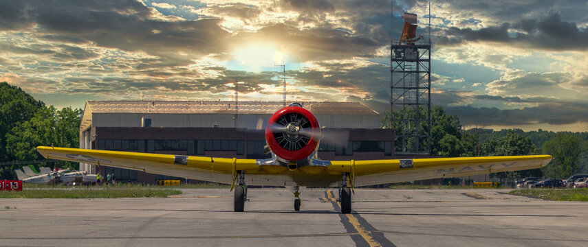 The North American SNJ-4