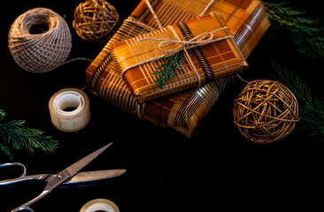 wrapping christmas presents