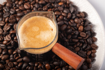 coffee, espresso, breakfast, refreshing, caffeine, awake, energy, energy drink, foam, coffee beans, close-up, cup