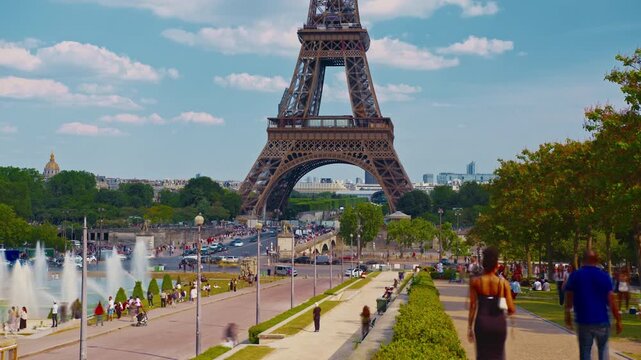 Paris, France: Timelapse of iconic landmark Eiffel Tower at summer