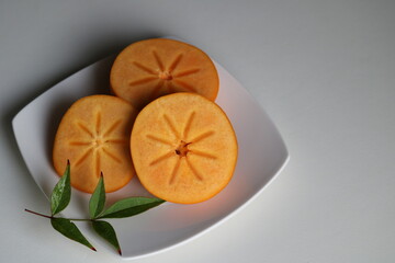 秋の味覚　甘い柿