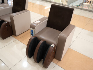 ショッピングセンターに設置されたマッサージチェア
