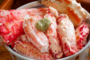 かに三色丼