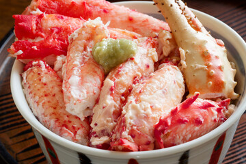 かに三色丼