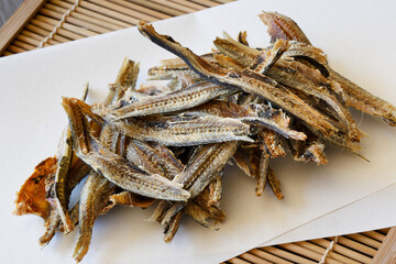 煮干し（マイワシ）