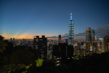 夕刻の台北の街並み, 台湾