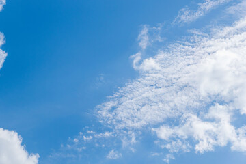 秋の空　昼の青空と雲61
