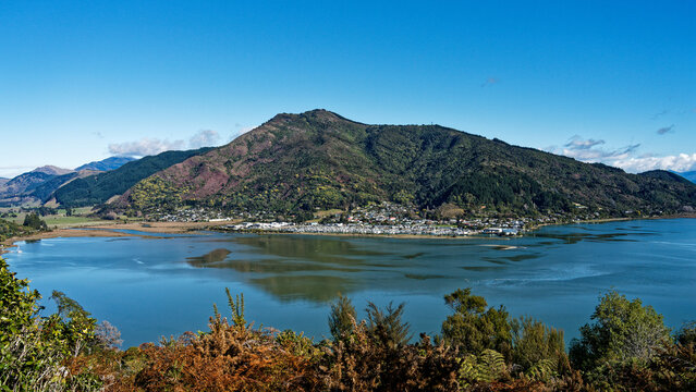 Looking down on the town of Havelock from the Cullen Point lookout on the Queen Charlotte Drive, the Marlborough Sounds, New Zealand.