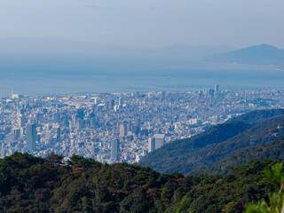 六甲山から神戸市街地とベイエリアの景観