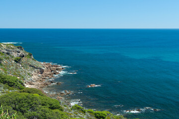 Fototapeta premium Natural shoreline of Cape Naturaliste in Western Australia. Perfect for eco campaigns, travel brochures, and digital backgrounds.