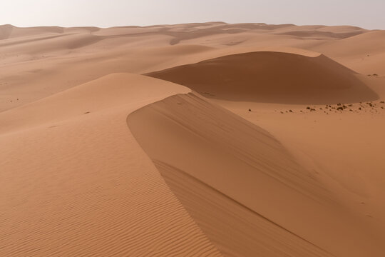 Majestic sand dunes of Erg Murzuk in Libya's desert