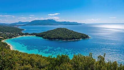 Obraz premium Bird's-eye view of a freshwater lake on an island in the Adriatic Sea
