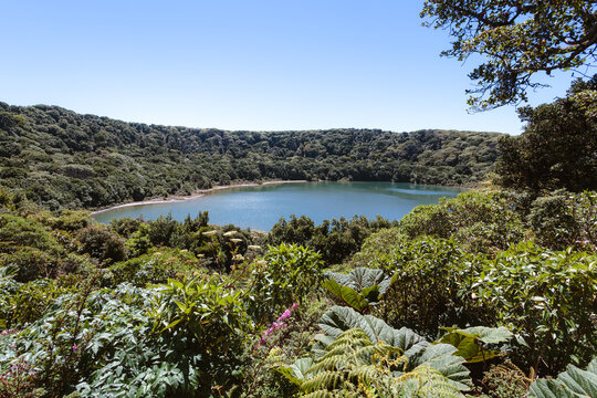 Blue lagoon, volcan Poas, Costa Rica