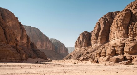 Obraz premium Desert canyon under a pale sky