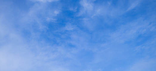 Obraz premium Cloud and sky texture soft focus daytime sky background,Blue sky background and white clouds soft focus.