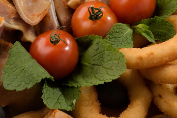 onion rings, close up, garnish for meat, macro, mint, mint leaves, olives, onion, snack, breaded onions, food, 