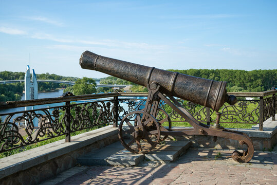 Old cannon on the city embankment on a sunny summer day. Chernihiv, Ukraine