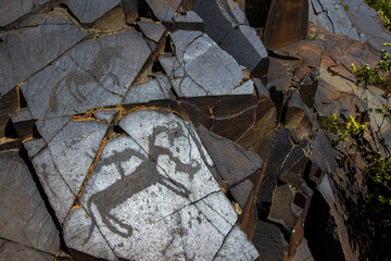 The petroglyphs of the Tanbala archaeological landscape have been included in the UNESCO World Heritage List.
