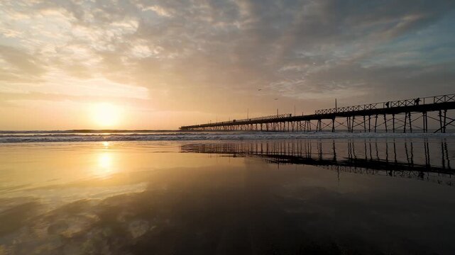 Atardecer en el Muelle de Pacasmayo
