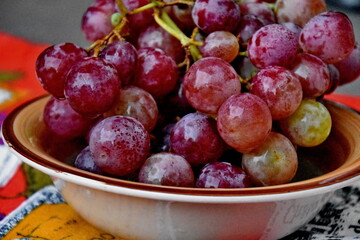 Grapes on the table