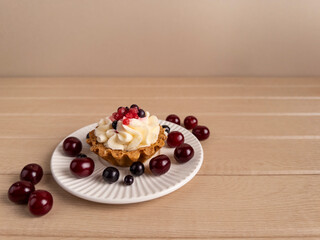 Delicious Tart with Fresh Berries