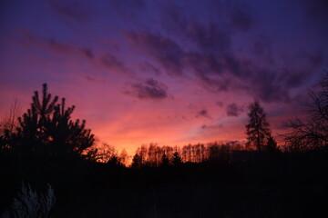 Zachód słońca nocą