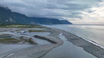 Naklejka premium Liwu River - is a river entirely located in Xiulin Township, Hualien County, Taiwan. The deep gorges of Taroko National Park are formed by this river