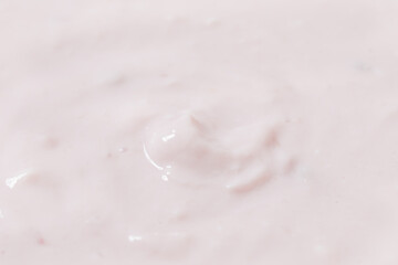 Healthy Cold Raspberry Greek Yogurt
